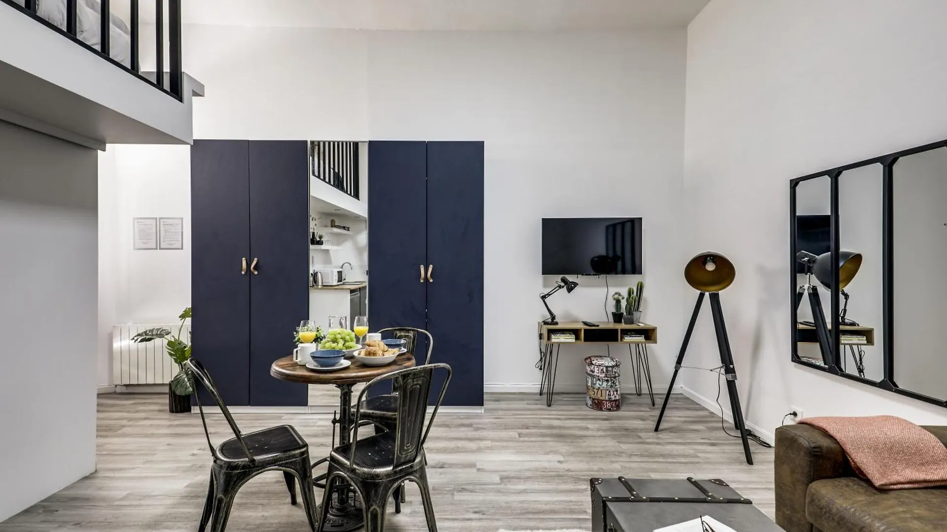 Apartment Studio Cosy Avec Mezzanine Au Ceur D'Un Quartier Vivant Paris